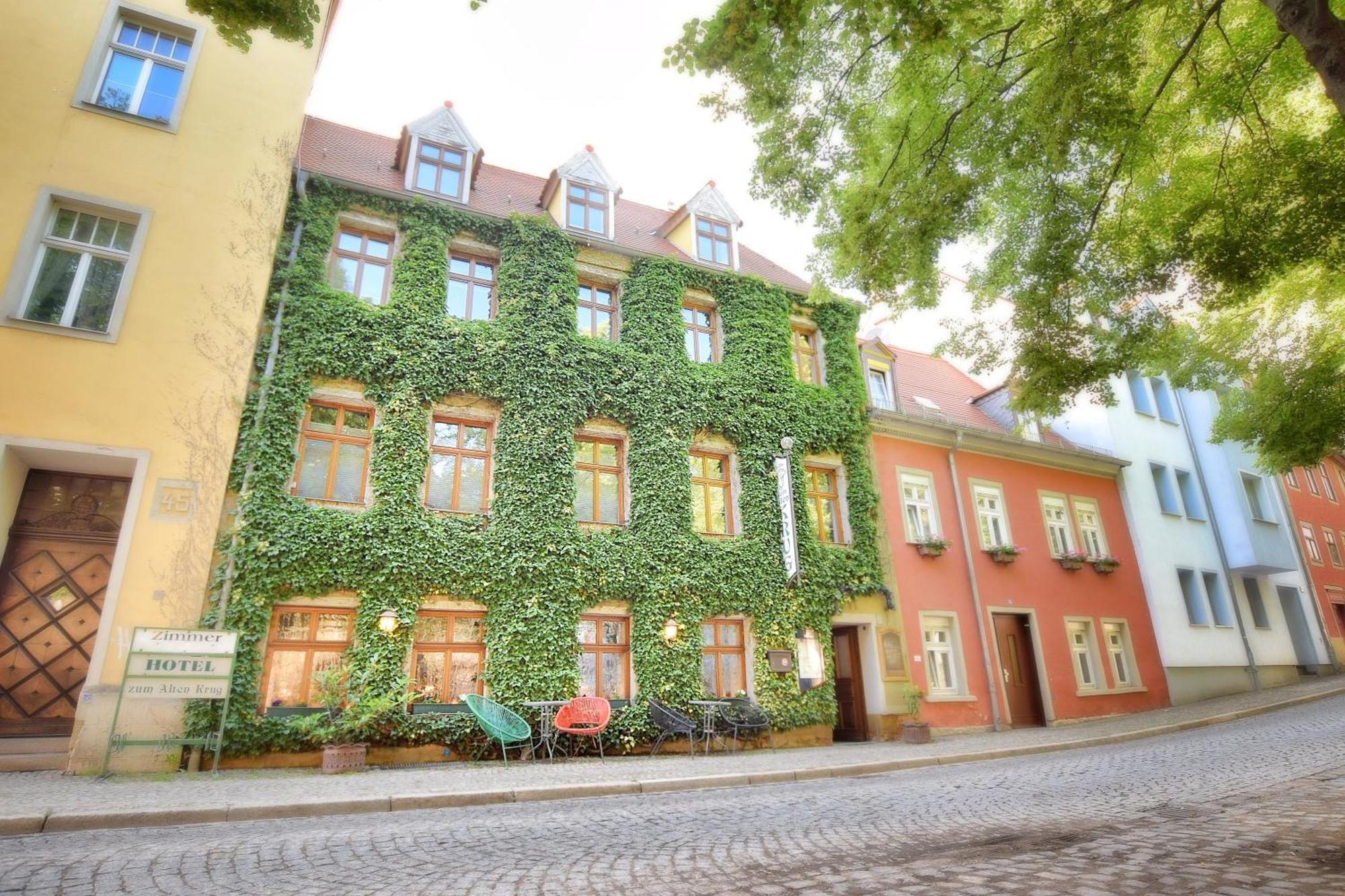 Zum Alten Krug Наумбург Экстерьер фото
